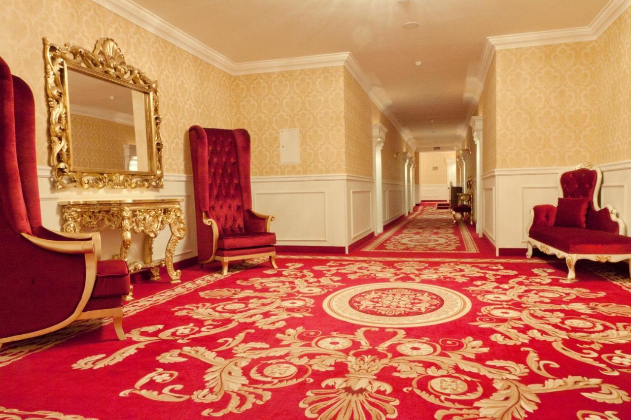 Royal Hotel And Spa Geneva Трускавец Экстерьер фото
