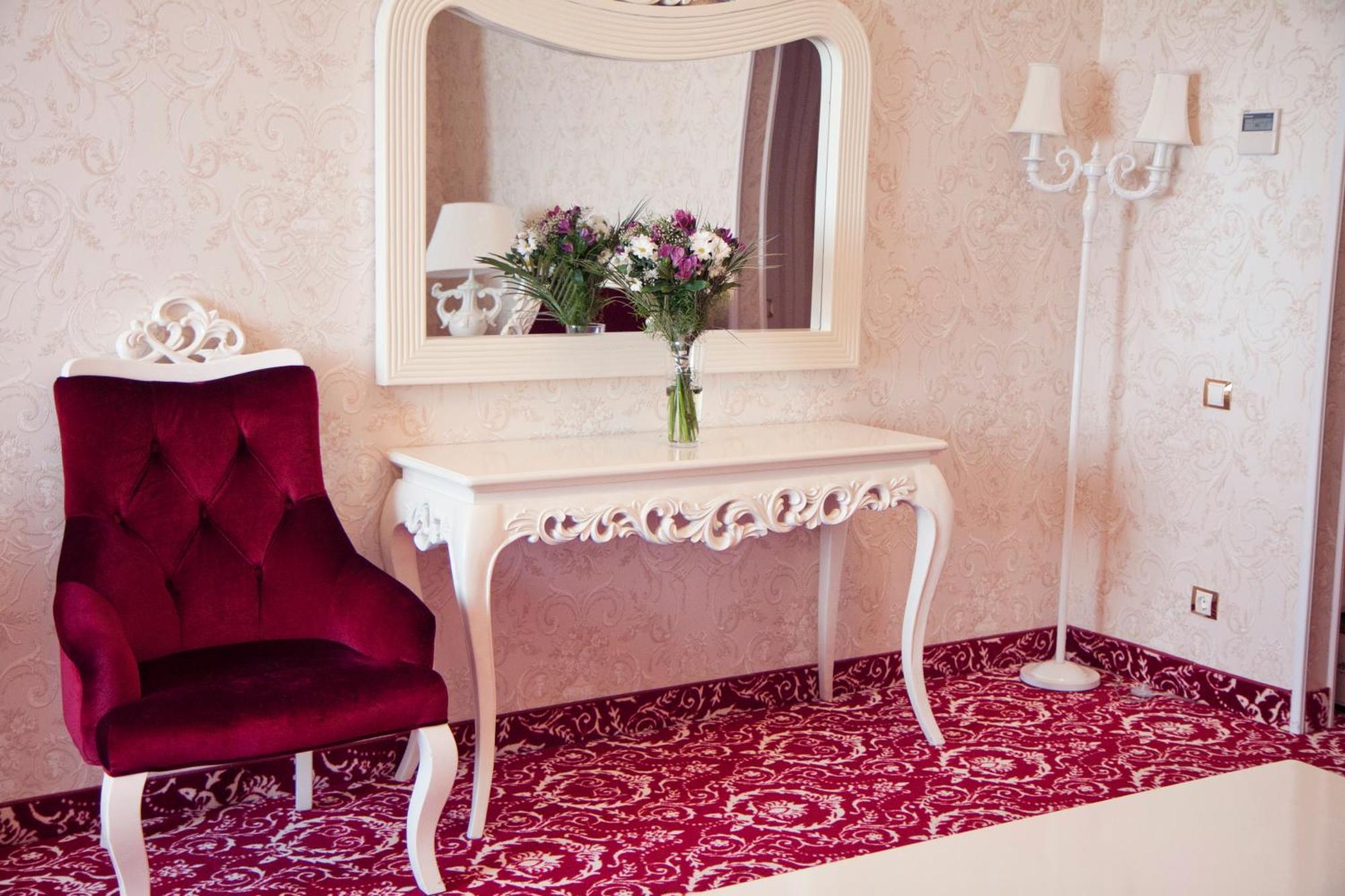Royal Hotel And Spa Geneva Трускавец Номер фото